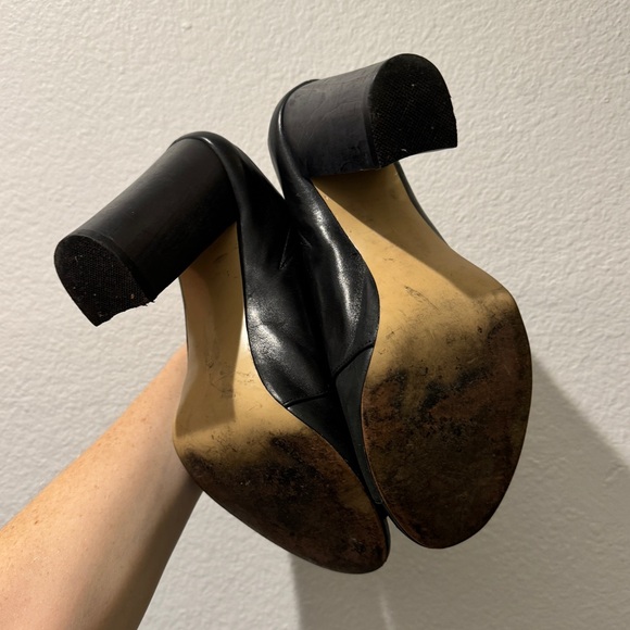 Neiman Marcus Black Leather Heels - Picture 5 of 5